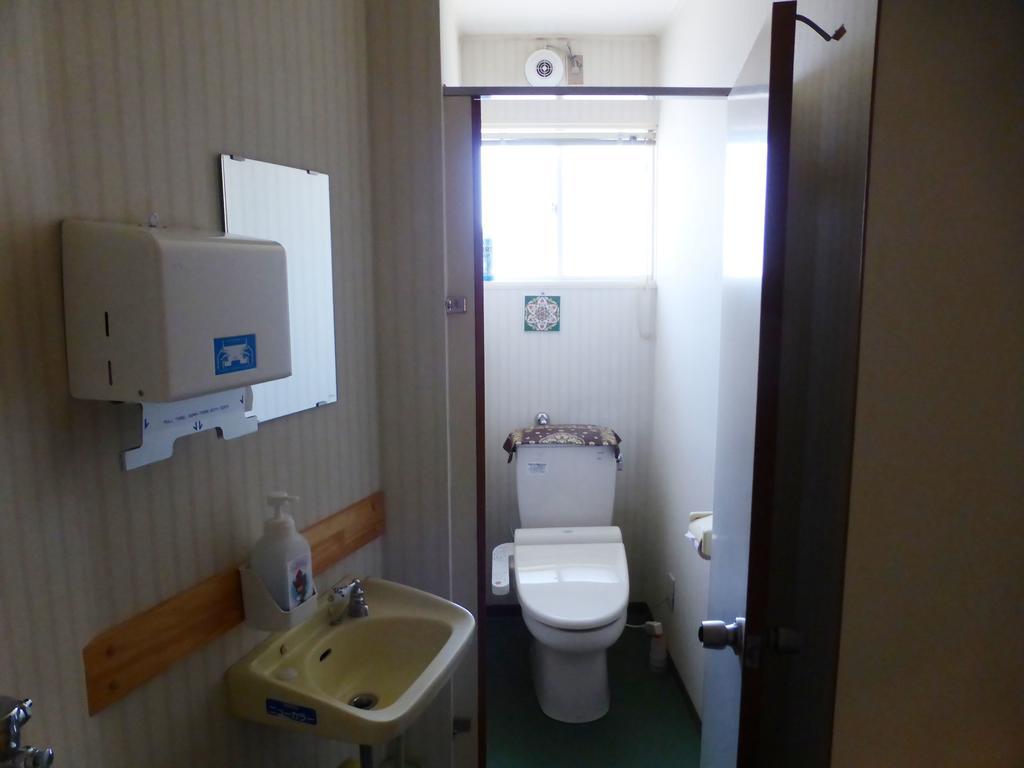 Kagura House Hotel Юзава Екстериор снимка