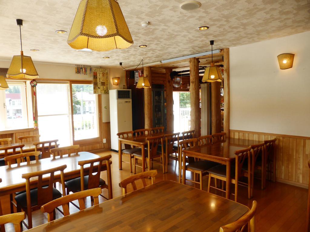 Kagura House Hotel Юзава Екстериор снимка